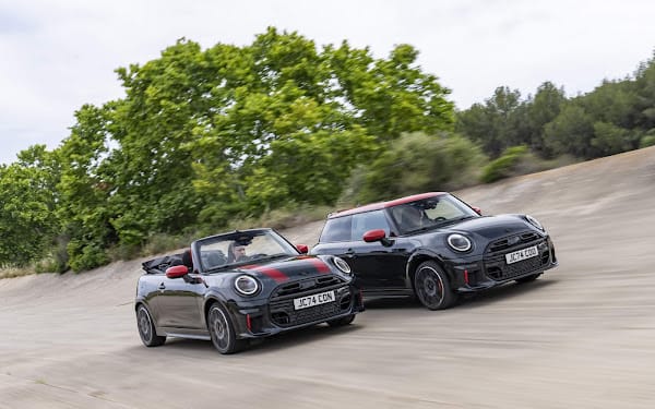 MINI Cooper JCW 2025 com 231 cv